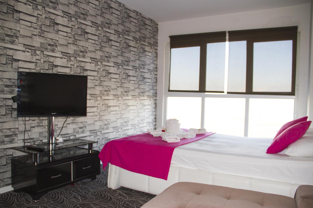 Hit Suites Beylikduezue Büyükçekmece Exterior foto