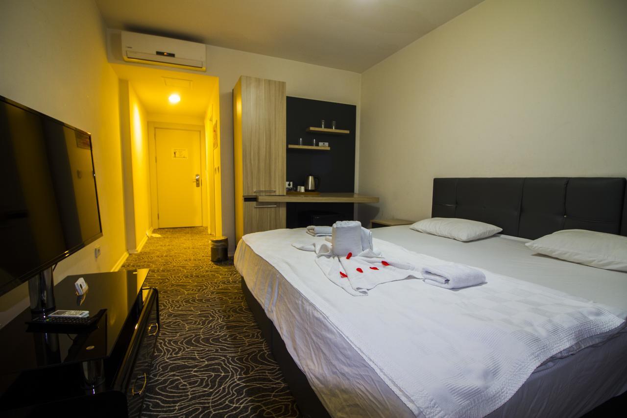 Hit Suites Beylikduezue Büyükçekmece Exterior foto
