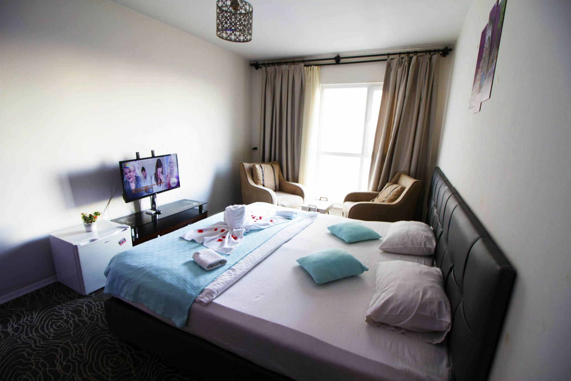 Hit Suites Beylikduezue Büyükçekmece Exterior foto