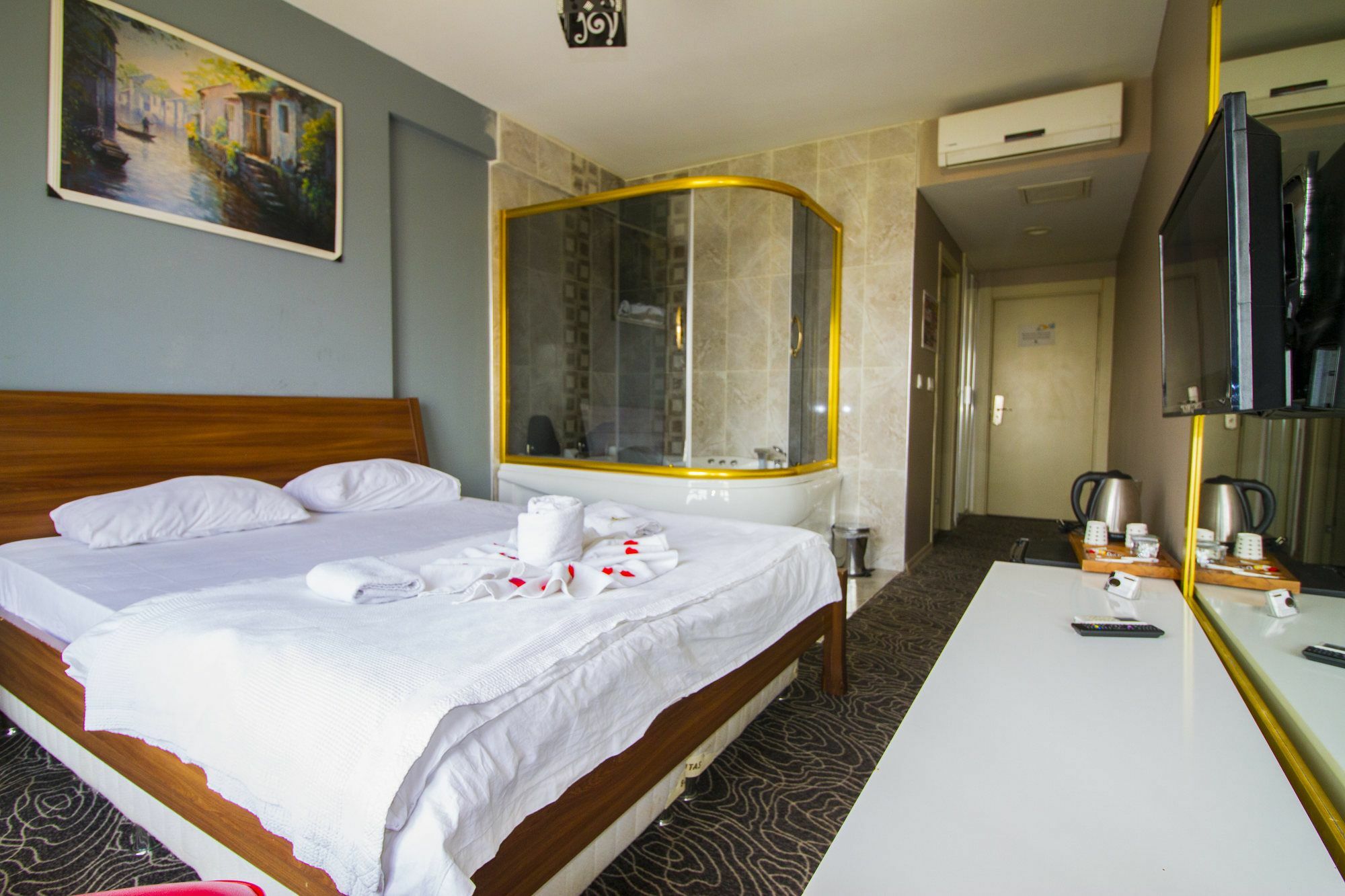 Hit Suites Beylikduezue Büyükçekmece Exterior foto