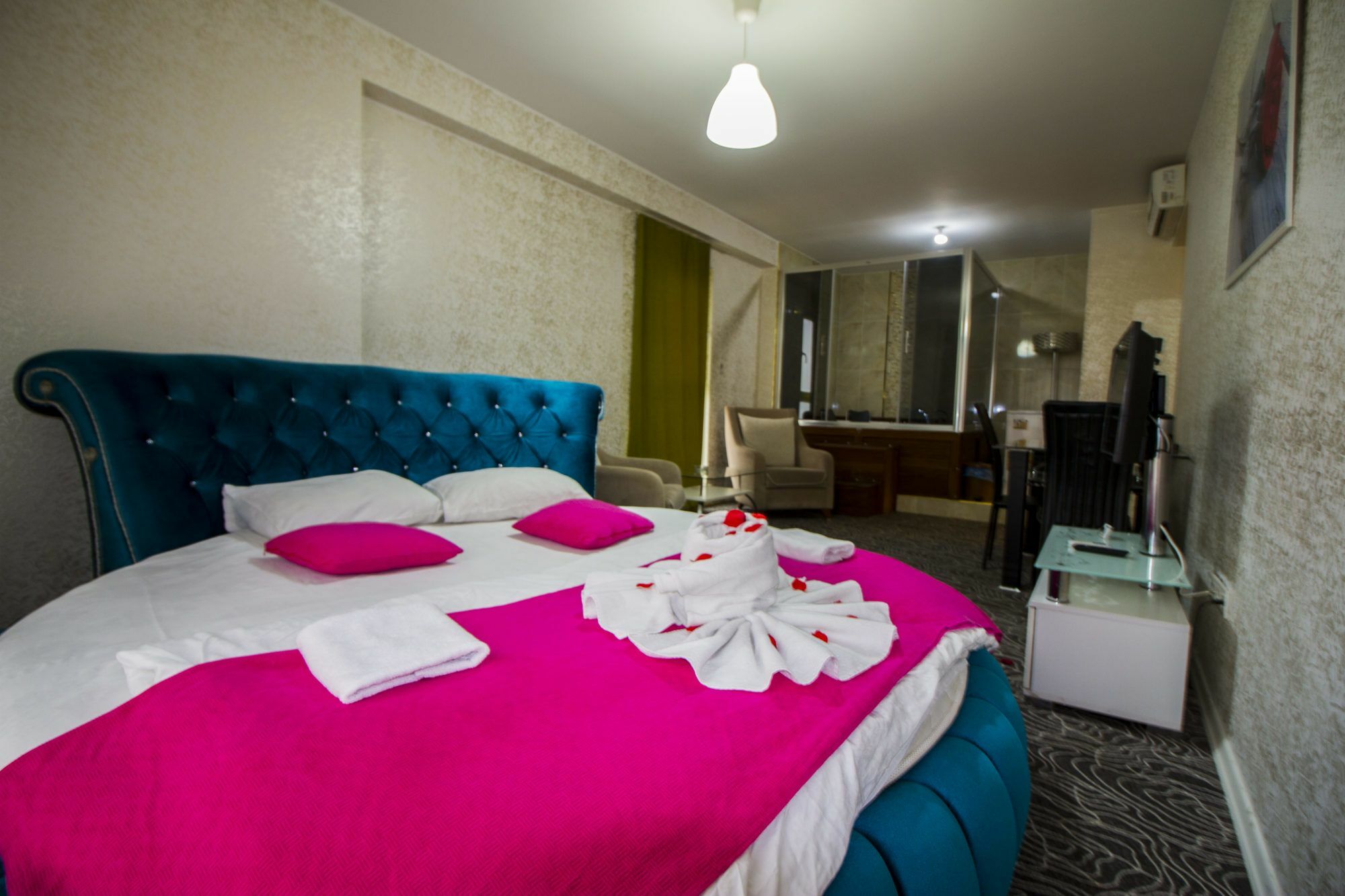Hit Suites Beylikduezue Büyükçekmece Exterior foto